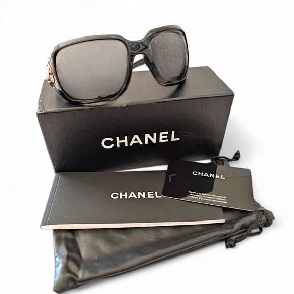 Chanel 6023 c.501/87 Shield Sunglasses – Full Set - Picture 6 of 15